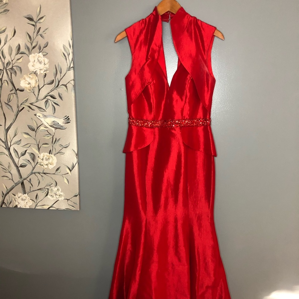 Mac Duggal Red Mermaid Peplum Long Formal Dress